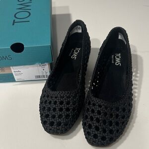 TOMS Women's Briella Black Braided Flats Size 7